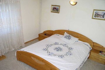 Rumunjska Privát Buşteni, Eksterijer